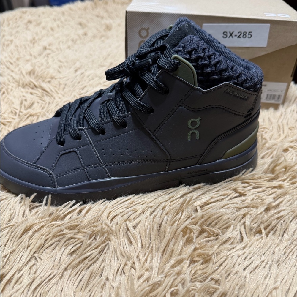 On The Roger Women's Mid-Top Sneaker in Black